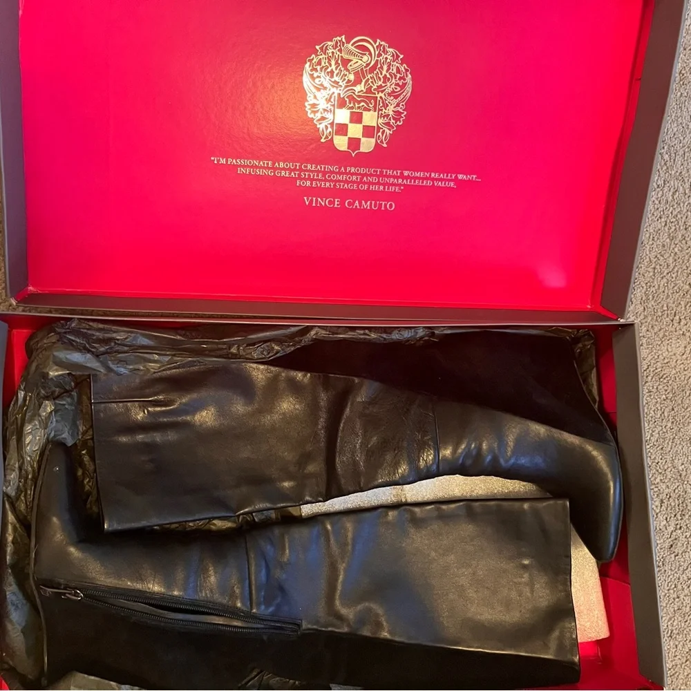 Vince Camuto Kaliah Black wedge leather and suede Boots size 7 - Picture 2 of 7